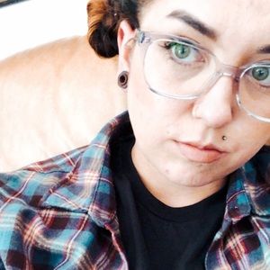 Meet your Posher, Alana